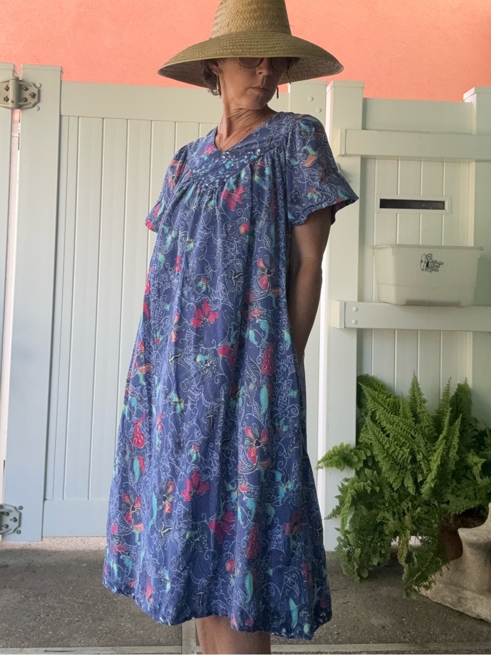 Vintage Expressions grandma Batik-Style Caftan muumuu Dress M Blue Floral AS-IS